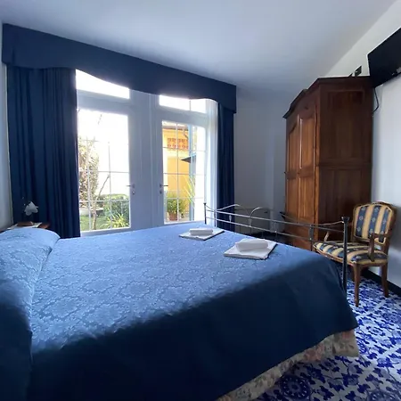 Margherita Hotel 3*