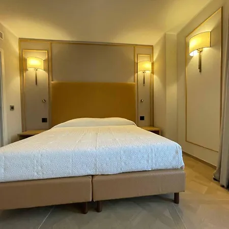 Margherita Hotel 3*